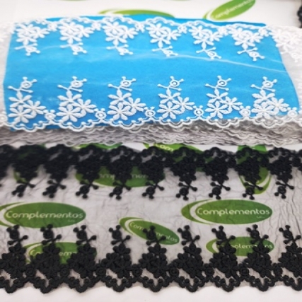 Entredos tull bordado 10 cm x 15 yd