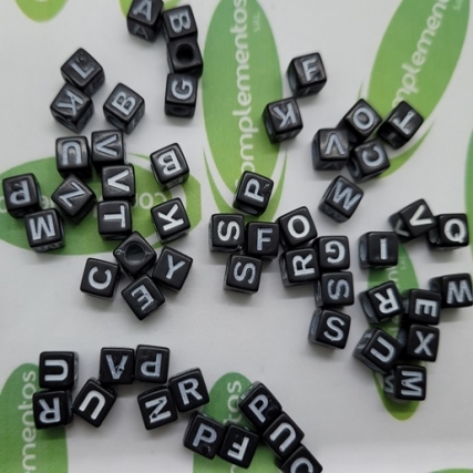 Dado letras plasticas surt. x 250 gramos