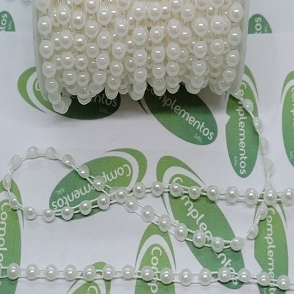 Media perla 6mm en tira x 25 yds