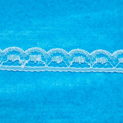 Puntilla de nylon 1.3 cm x 20 yd