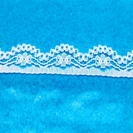 Puntilla de nylon 2 cm x 20 yds