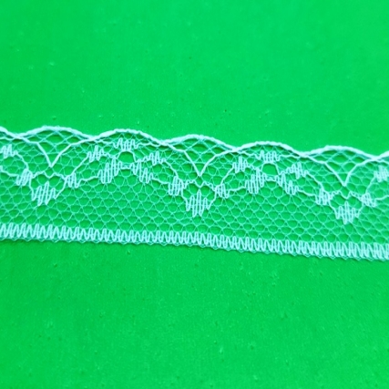 Puntilla de nylon 2 cm x 20 mts