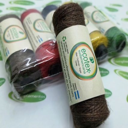 Hilo yute colores 1 mm paq 5 bob x 35 mt