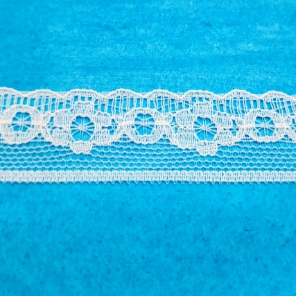 Puntilla de nylon 2 cm x 20 y
