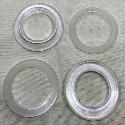Ojalillo gigante 60*40 plastico x 50 uni