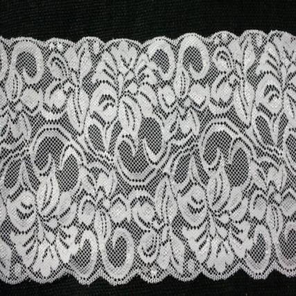 Puntilla de lycra 13.5 cm x 20 yd