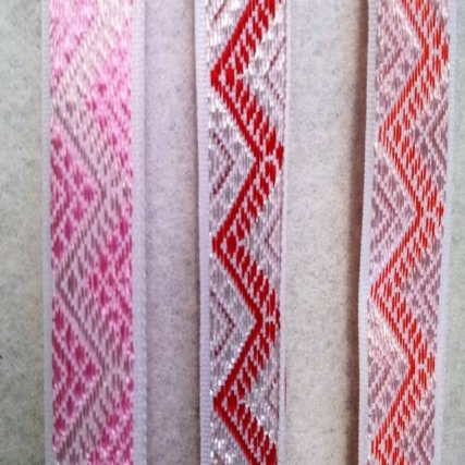 Galon bodado zigzag 1.5cm x 20 yd