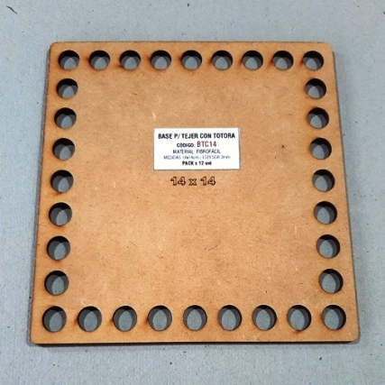 Base madera cuadrado 14x14 x 6 unid