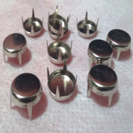 Tacha plana hierro niquel 9.5mm x 200un